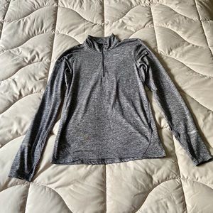 Nike MEN’S/UNISEX 1/4 zip dry fit pullover